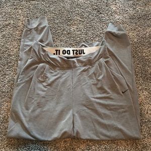 Nike joggers